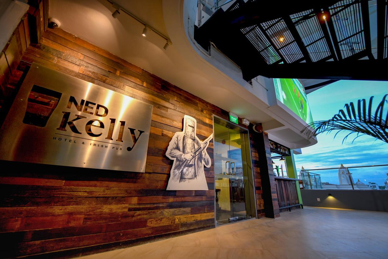 Ned Kelly Hotel & Irish Pub มัณฑะเลย์ ภายนอก รูปภาพ